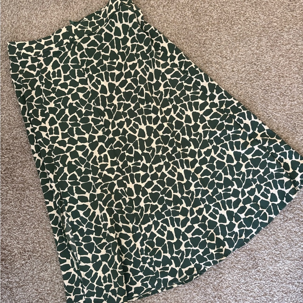 SHEIN Green and Cream Patterned A-Line Skirt